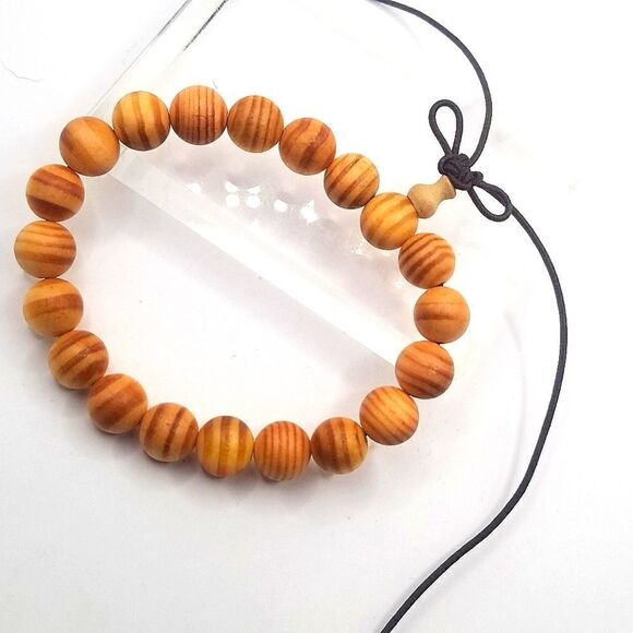 SACRED SANDALWOOD adjustable BRACELET.  - Picture 3 of 4